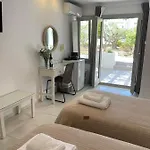 Perivoli Páros